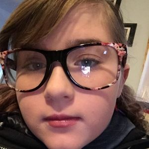 Meet your Posher, Felicity